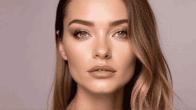 Makeup Brushes 101: Essential Tools for a Flawless Application